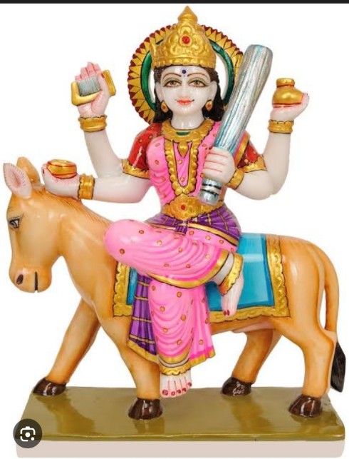 Nandi Statue