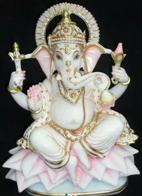 Lakshmi Statue